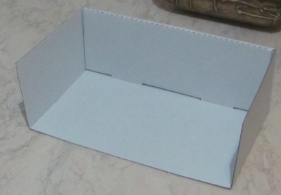 Tacka mała wykonana z mikrofali dwustronnie białej