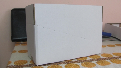 Karton klapowy - tacka ze zrywką wykonana z tektury pięciowarstwowej