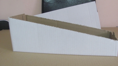 Karton trójwarstwowy jednostronnie biały