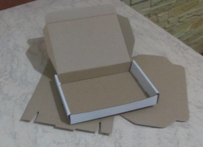 Kartonik, pudełko składane z tektury - mikrofali jednostronnie białej